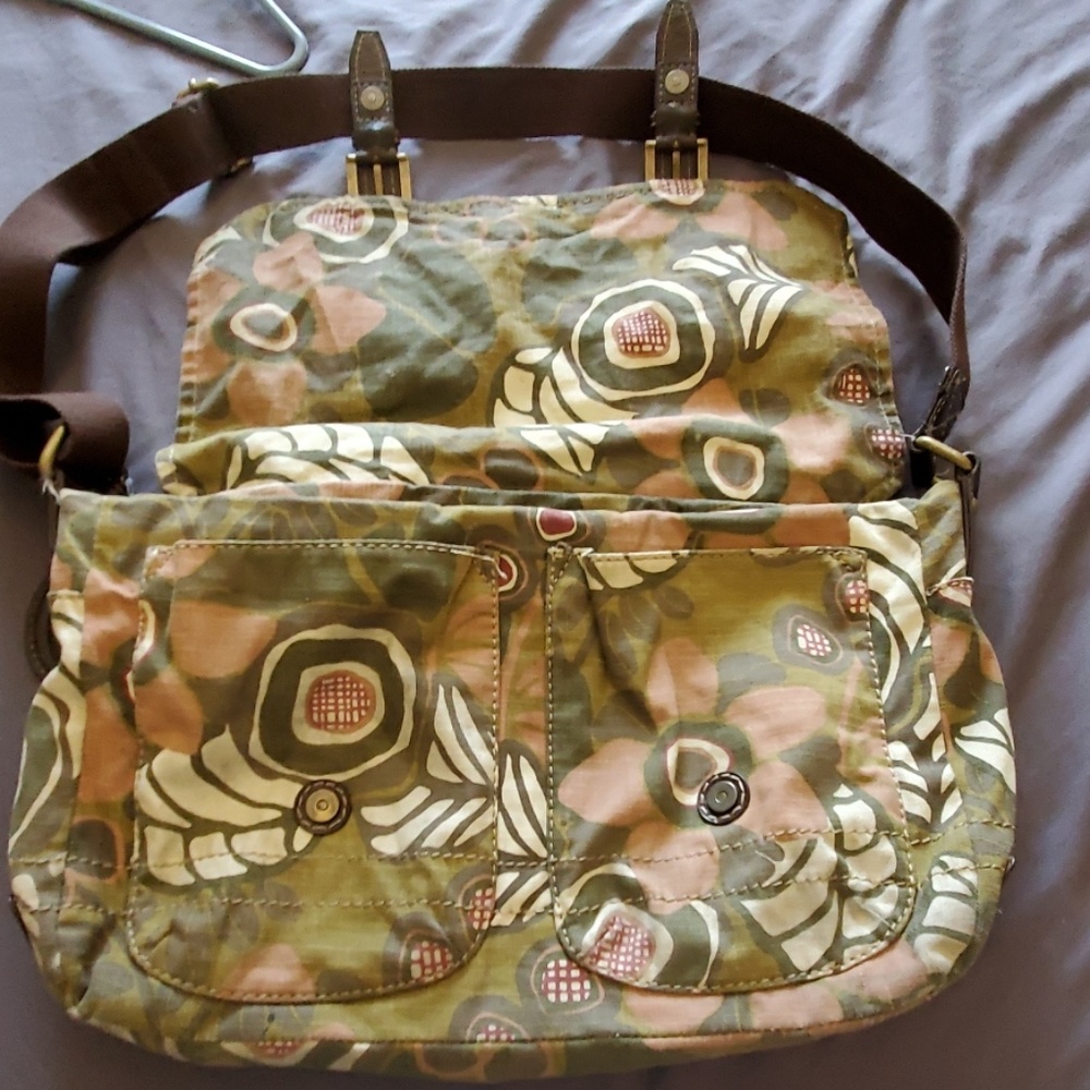 Book bag - Picture 2 of 4
